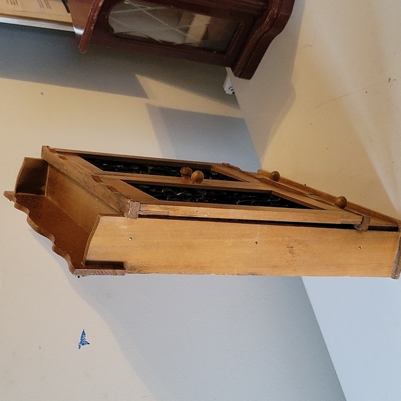 Jewelry or Ornament Holder - Picture 6 of 7